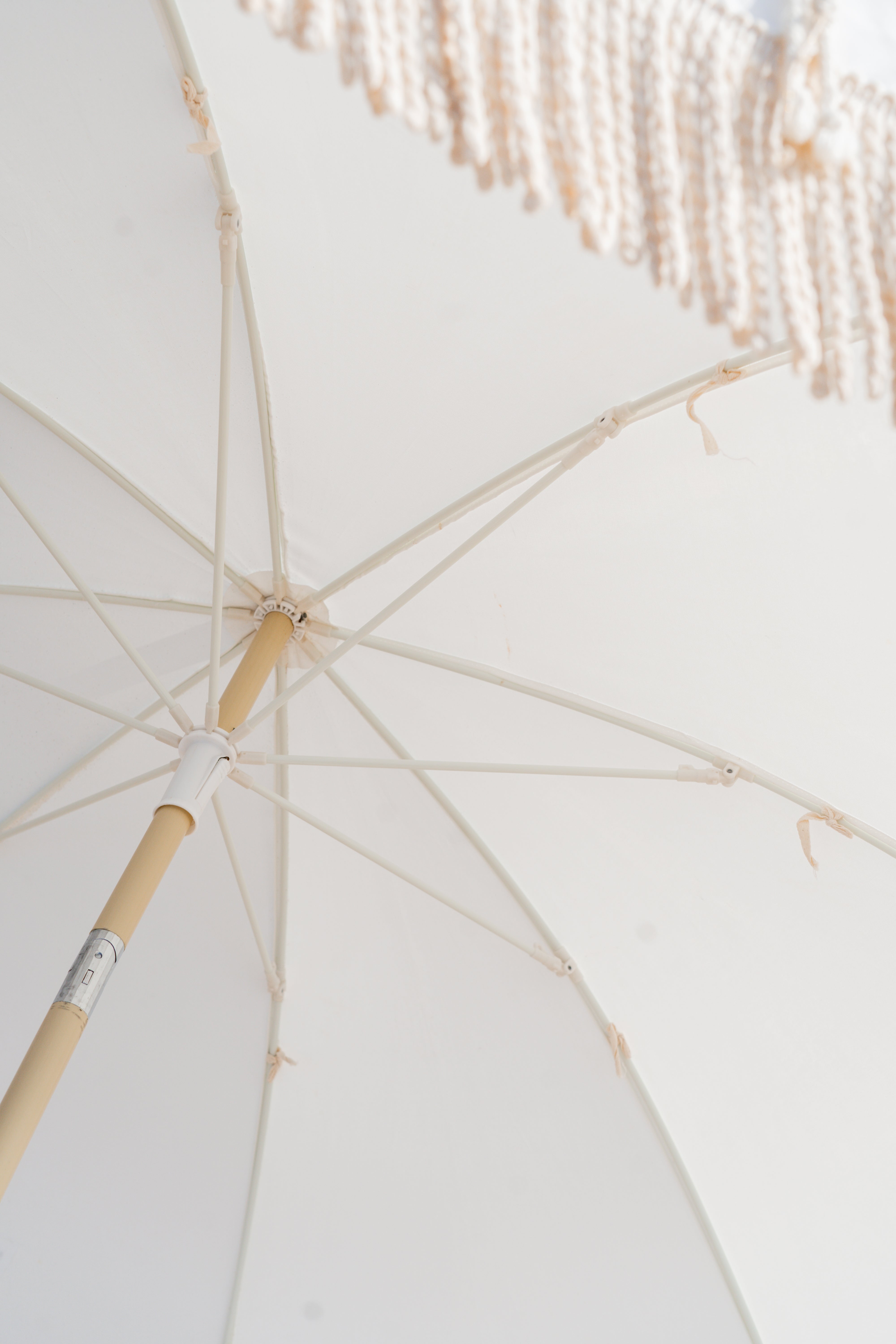 Parasol • Meco Shade (Soles)